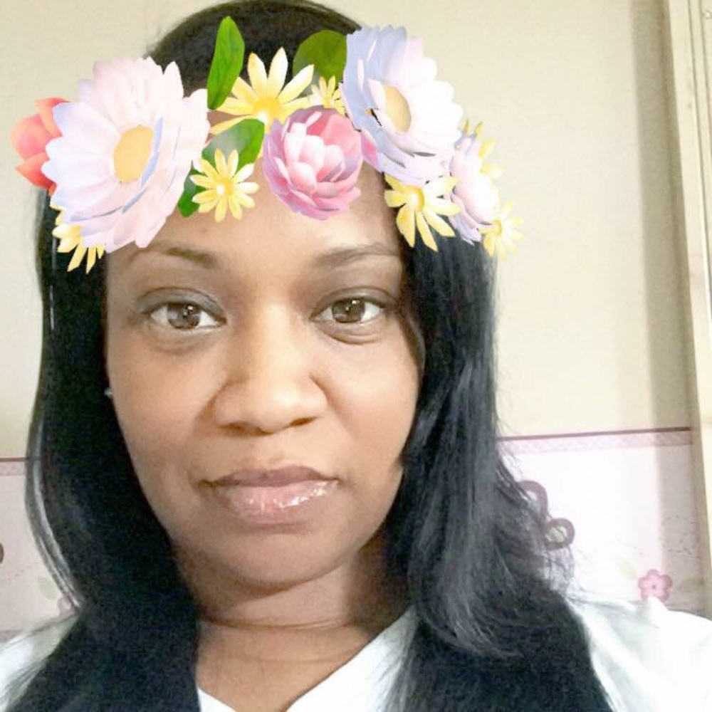 Meet your Posher, Demetria